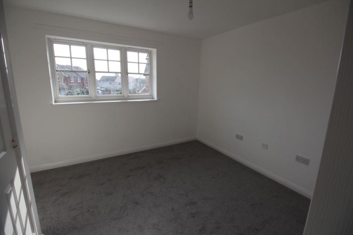 Image of 2 Bedroom Town House, Rymill Drive, Oakwood