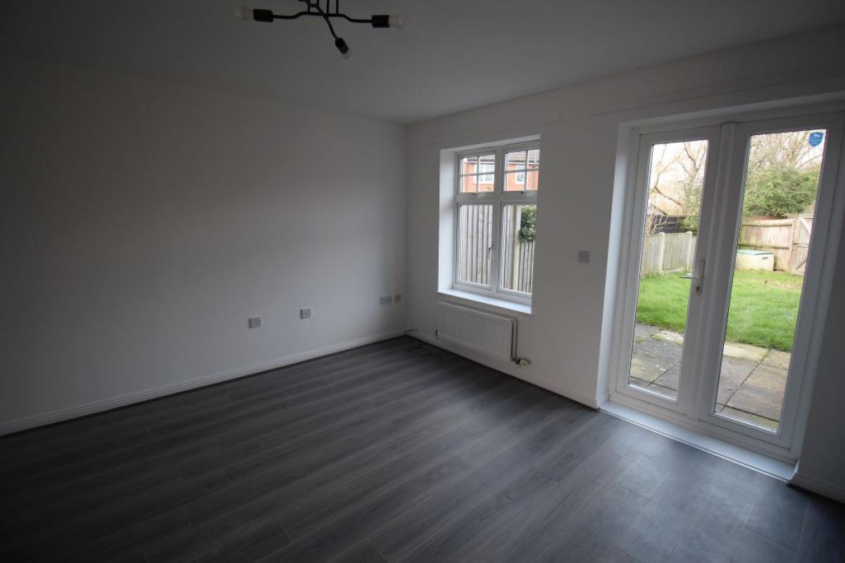 Image of 2 Bedroom Town House, Rymill Drive, Oakwood