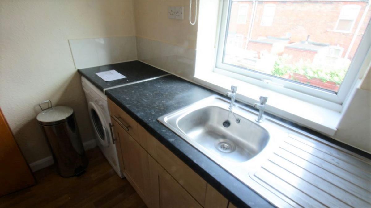 Image of 1 Bedroom Studio Flat, London Road, Wilmorton