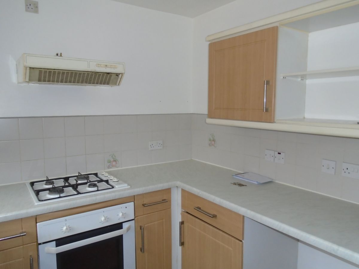Image of 2 Bedroom Town House, Lydstep Close, Oakwood