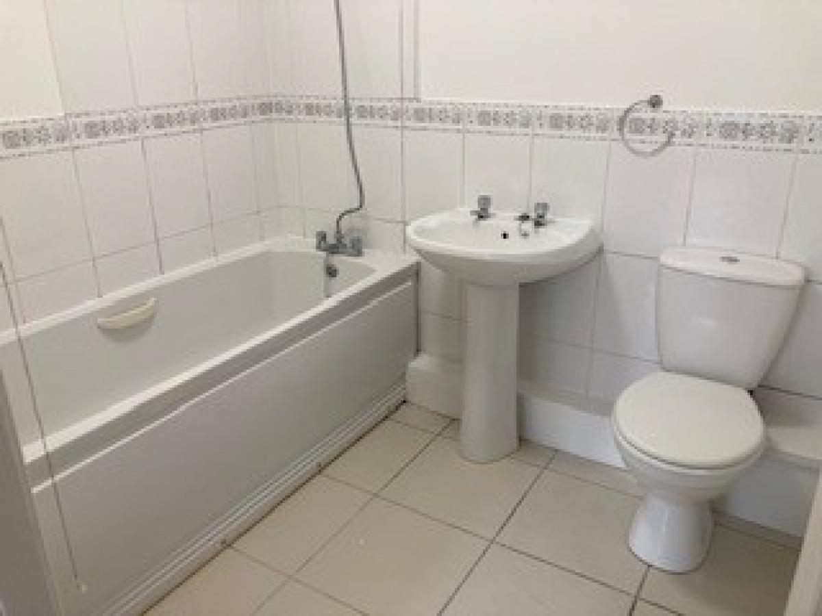 Image of 2 Bedroom Flat, Jackdaw Close, Derby Centre