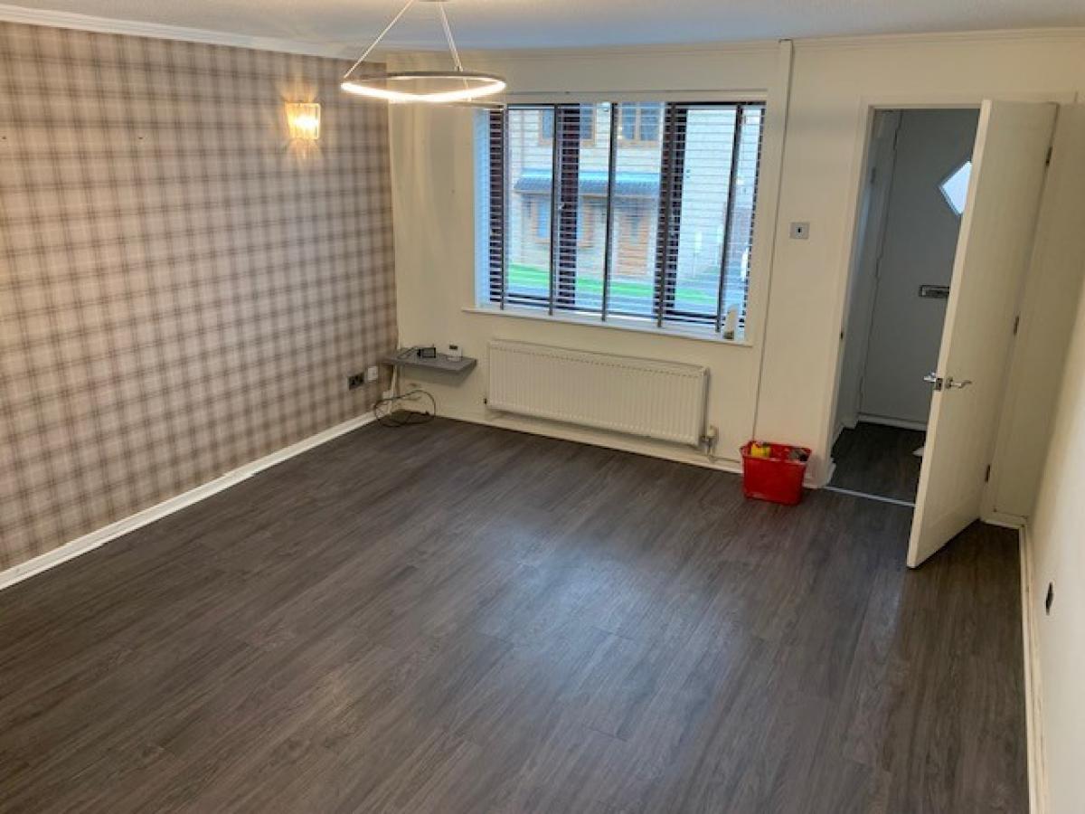 Image of 2 Bedroom Semi-Detached House, Timbersbrook Close, Oakwood