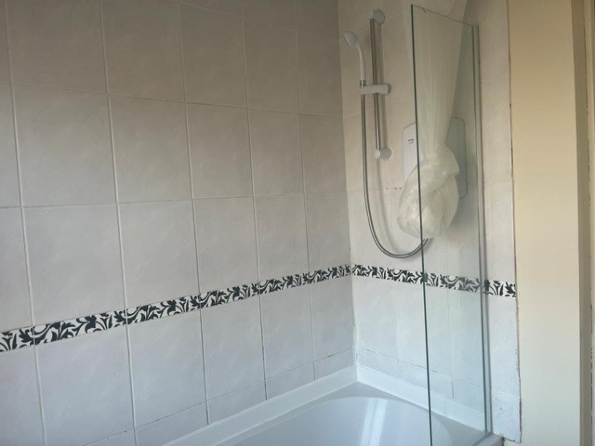 Image of 3 Bedroom Semi-Detached House, Dewchurch Drive, Sunny Hill